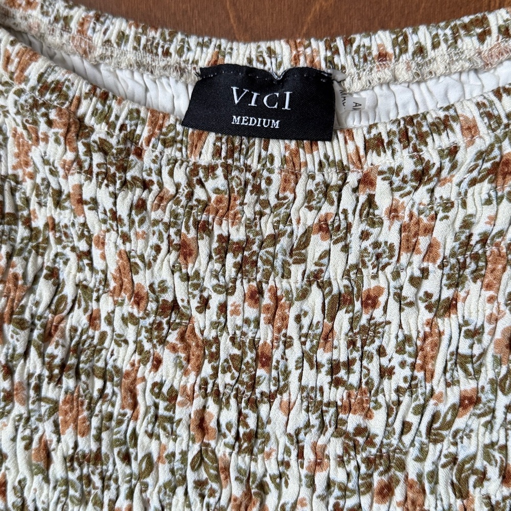 Vici Boho Smocked Petite Floral Print Maxi Dress EUC Sz M Ret $78 - Picture 4 of 8